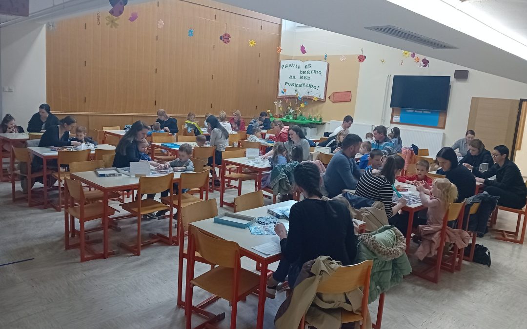LEPI TRENUTKI DRUŽINSKE DELAVNICE: AKTIVNO PREŽIVLJANJE PROSTEGA ČASA